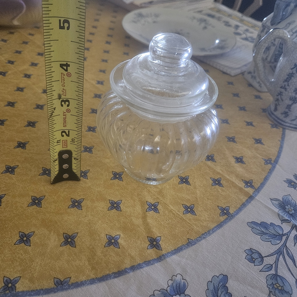 GUC 5" Elegant Clear Glass Jar